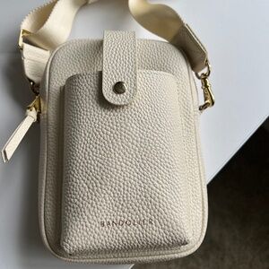Bandolier Dillion cream bag NEW pebble leather